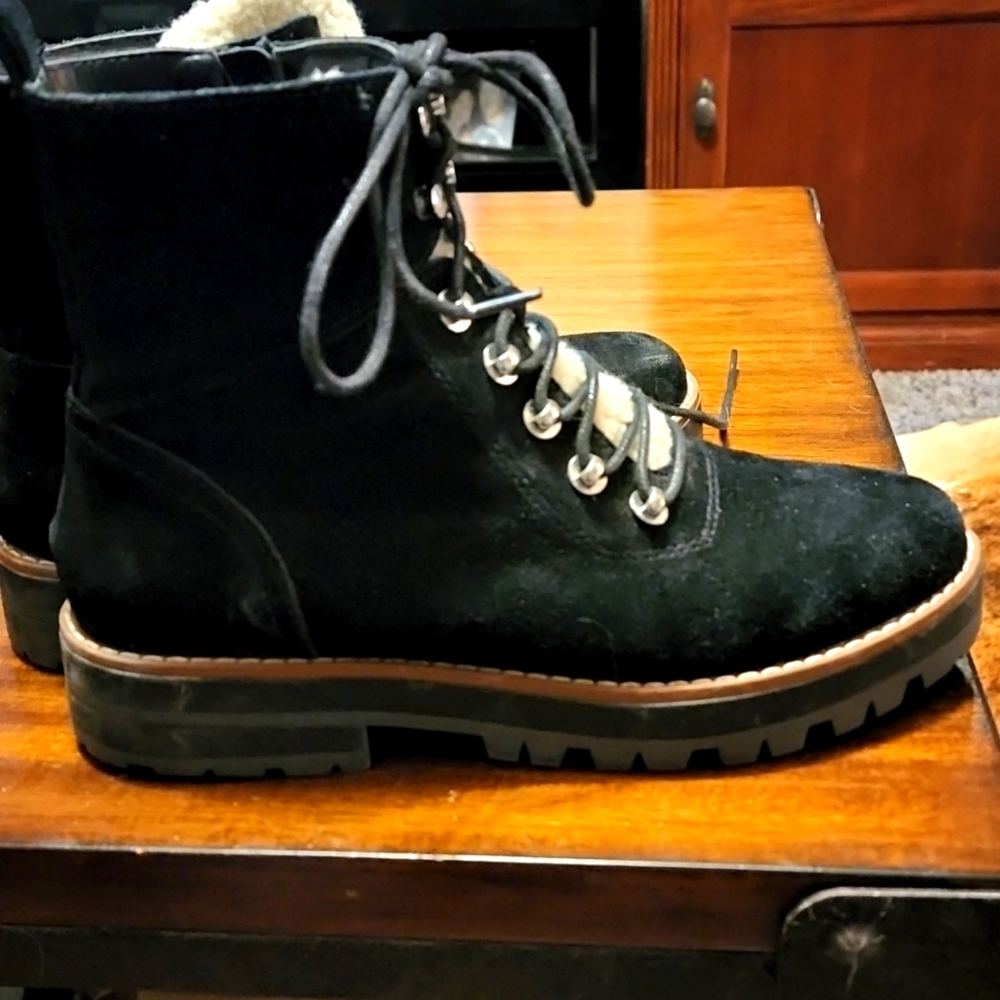 Crown & Ivy Black Lace Up Boots - Picture 6 of 9